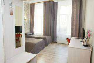 Гостиница Централ ИНН Санкт-Петербург Номер Комфорт  с двумя односпальными кроватями-1